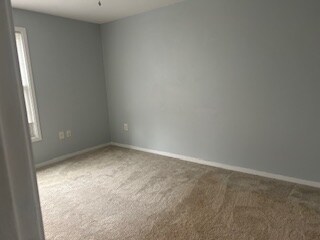 Building Photo - 839 Oak Leaf Ct