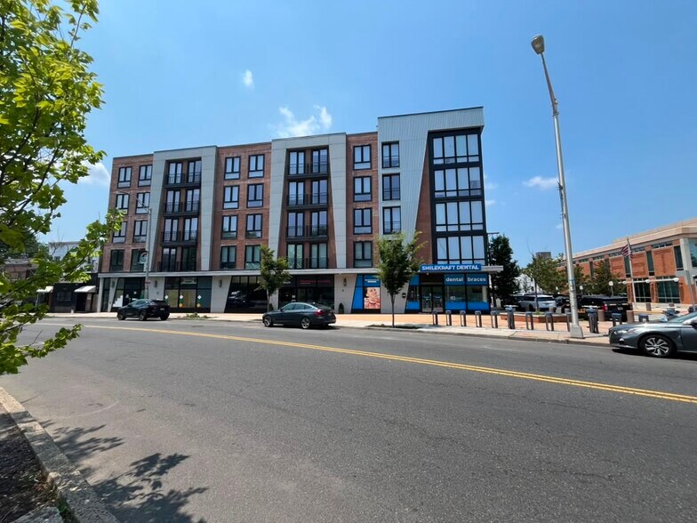 Building Photo - 545 Martin Luther King Jr Dr