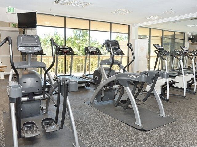 Building Photo - 6240 Randi Ave