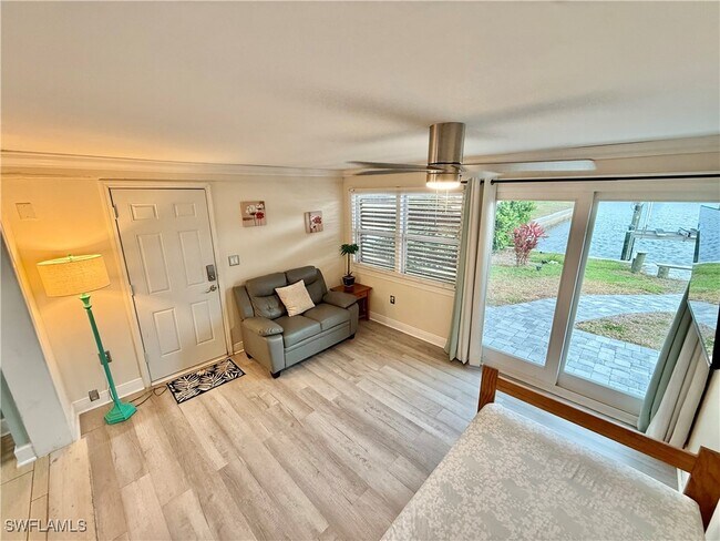 Building Photo - 1730 Bikini Ct