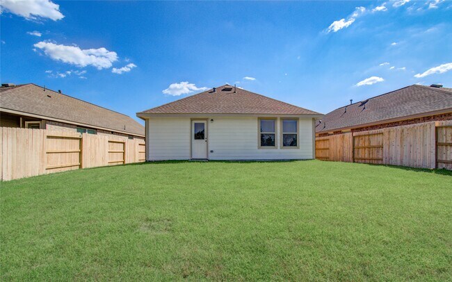 Building Photo - 24035 Priano Frst Dr