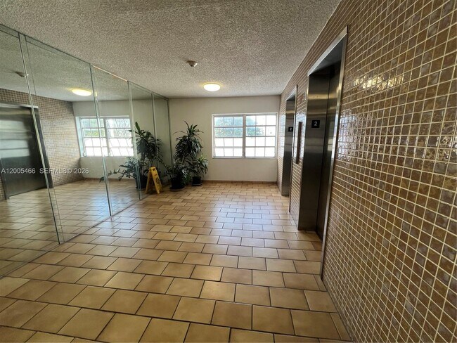 Building Photo - 5731 NW 37th St