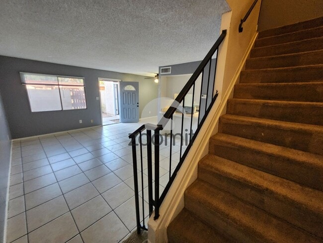 Building Photo - 4264 N 68th Dr
