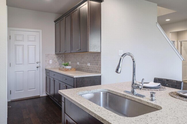 Building Photo - 6792 Catania Loop