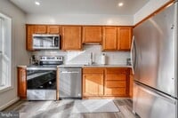 Building Photo - 28 Salthill Ct