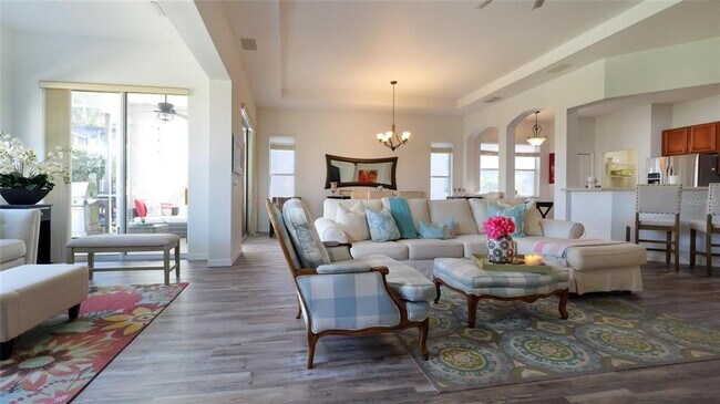 Building Photo - 443 Noble Faire Dr