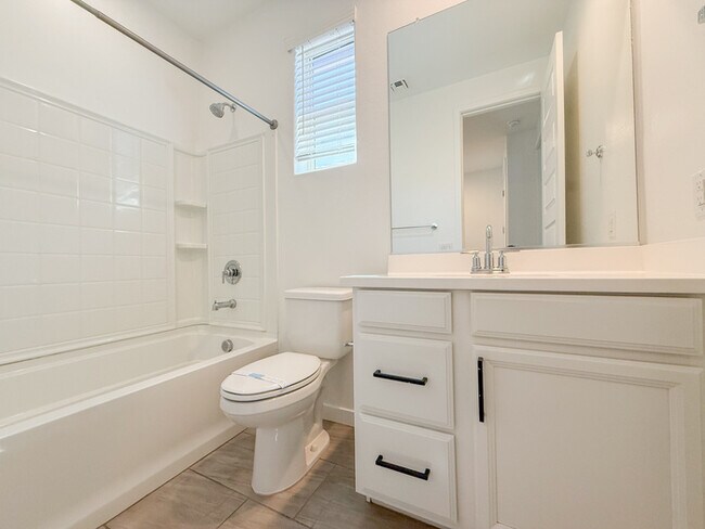 Building Photo - 3811 S 64th Dr