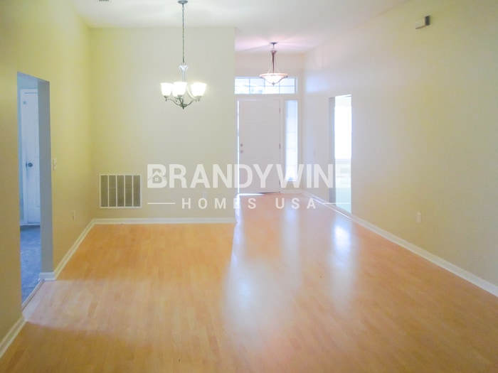 Building Photo - 6117 Hannah Stables Ct