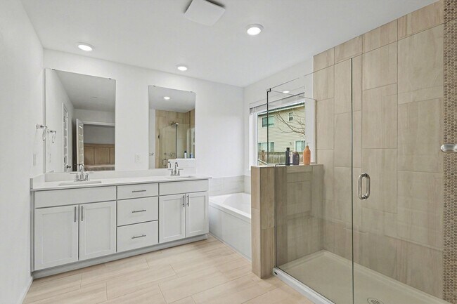 Building Photo - 219 179th St SE