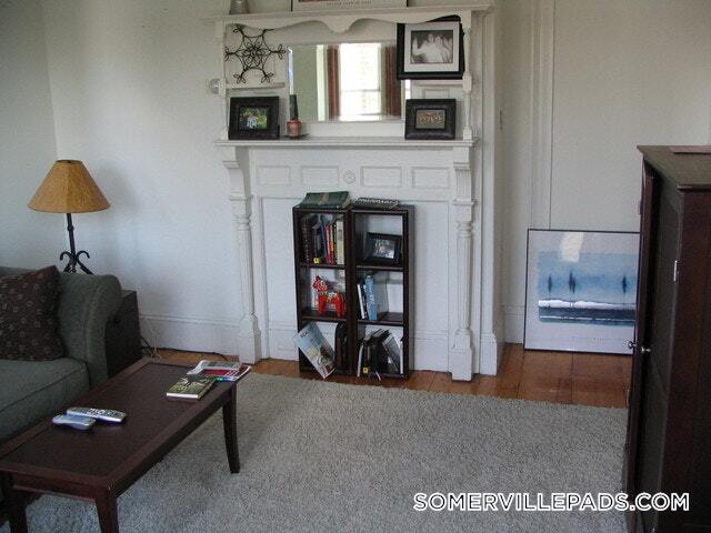 Building Photo - 378 Washington St