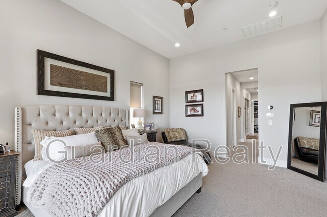 Building Photo - 10941 Earth Hues Ct