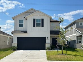 Building Photo - 23926 Escardilla Dr