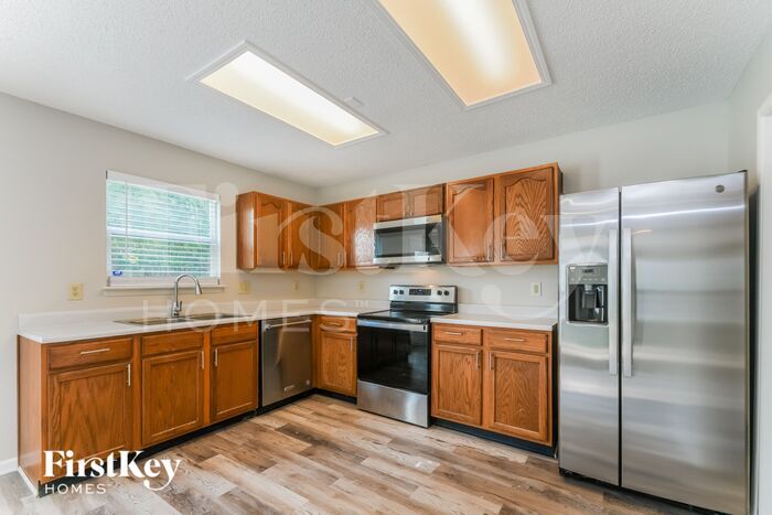Building Photo - 11815 Buck Creek Cir