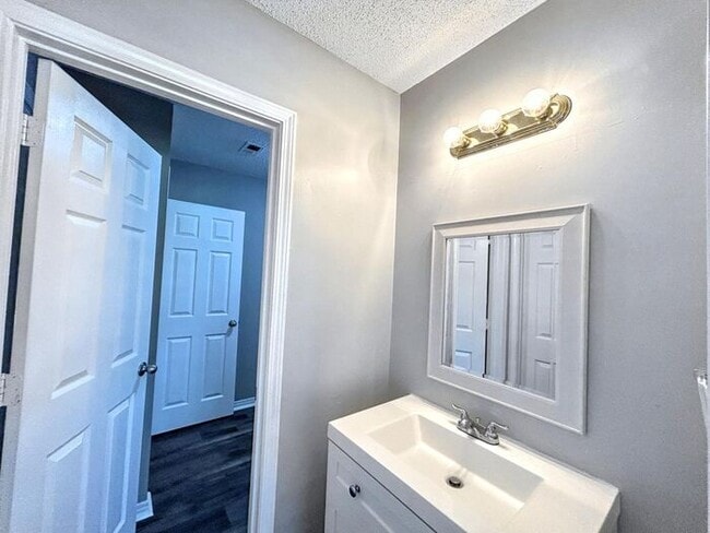 Building Photo - 2777 Caffey St