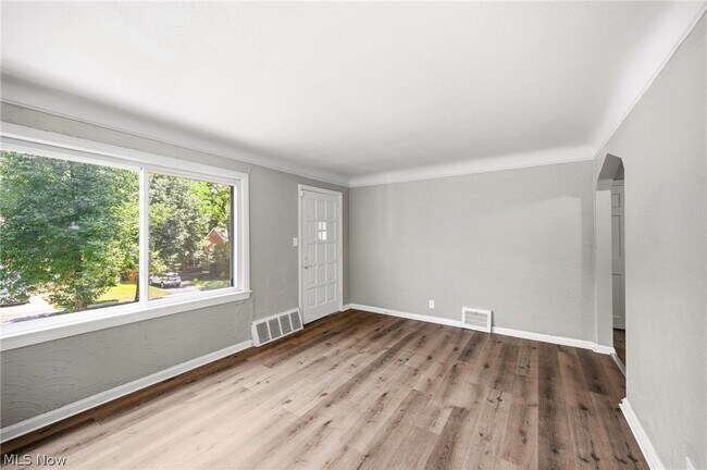 Building Photo - 20803 Kenyon Dr