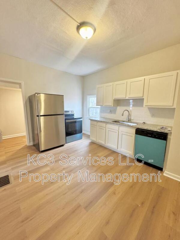 Building Photo - 129 Brooklyn Ave