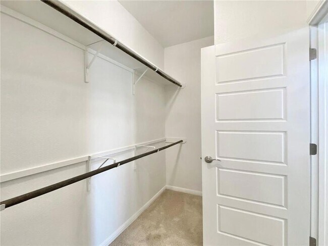 Building Photo - 148 Shearwater Ln