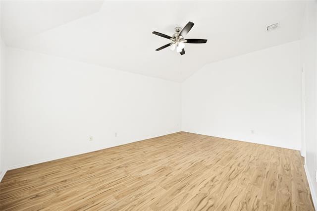 Building Photo - 202 Trenton Dr