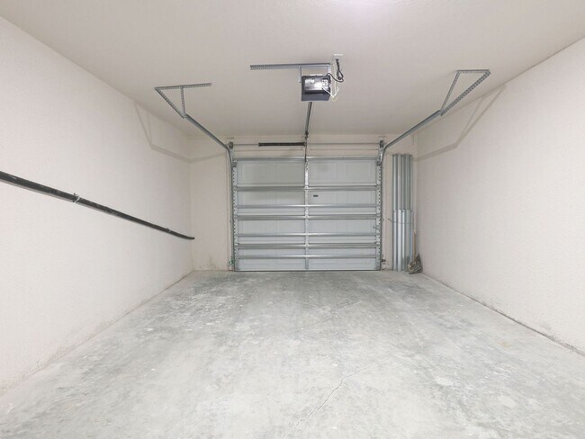 Building Photo - Cape Coral 826