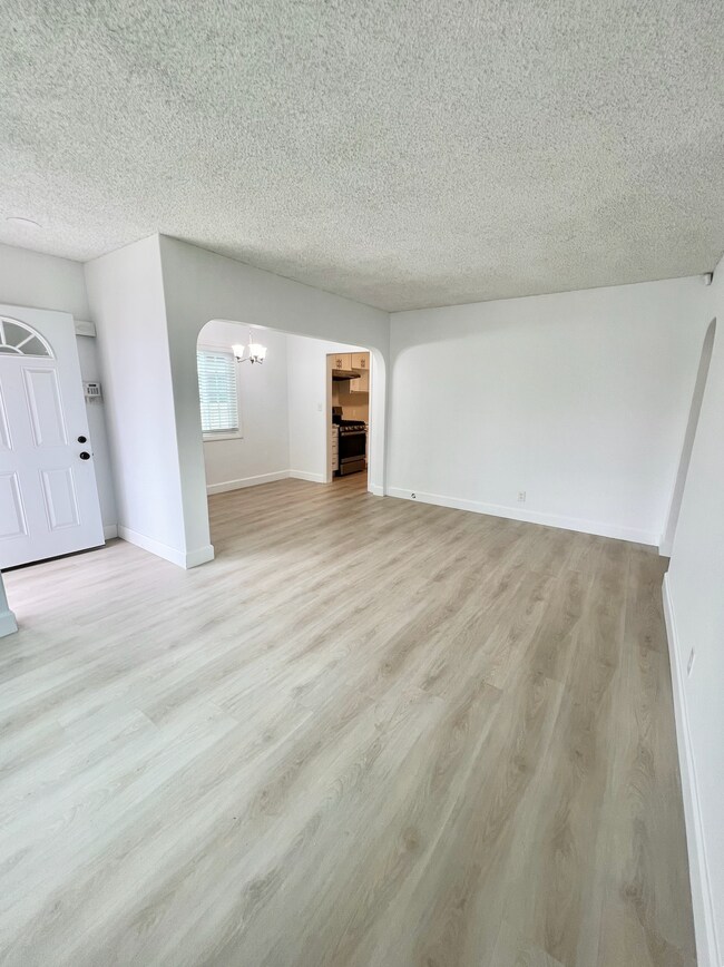 Building Photo - 1509 Euclid Ave