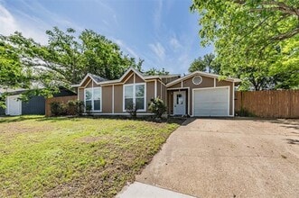 Building Photo - 3812 Indian Wells Dr