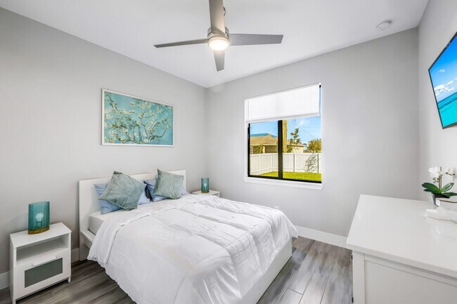Building Photo - Charming 3BR House in Cape Coral