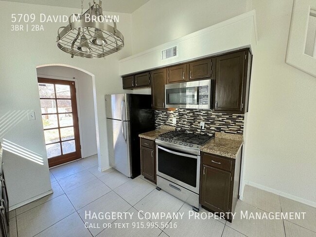 Building Photo - 5709 David M Brown Ct