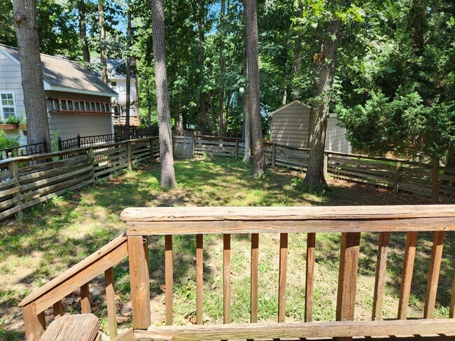 Building Photo - 3 Bedroom-Chesterfield-Midlothian-Woodlake...