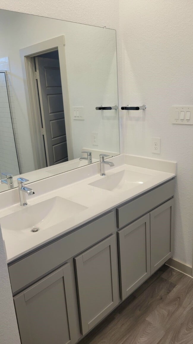 Building Photo - 2907 Stamford Hl Ln