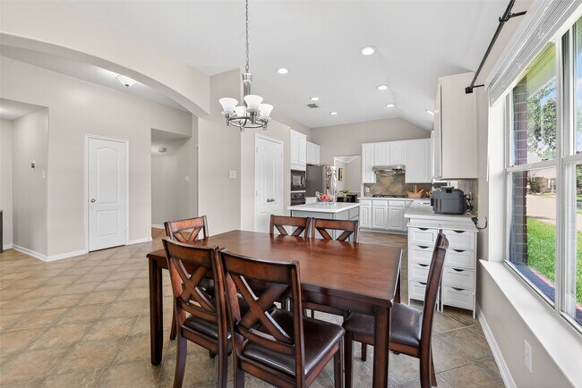 Building Photo - 3210 Princess Bay Ct