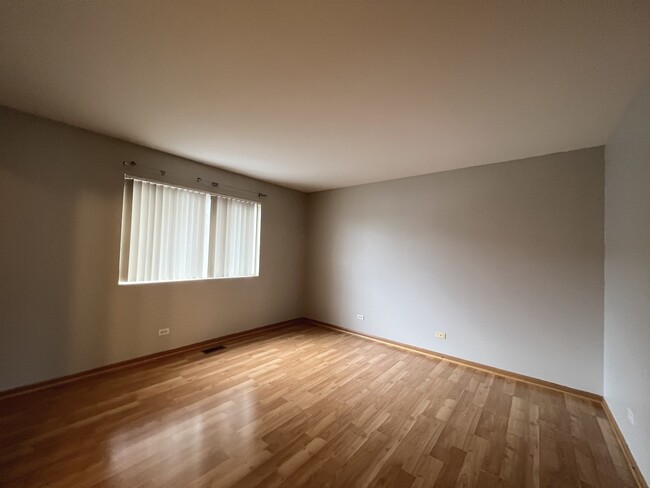 Building Photo - 1046 Chadwick Dr