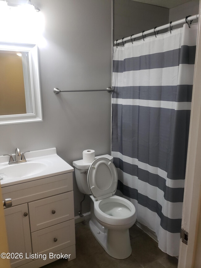 Building Photo - 4315 Chenwood Ln