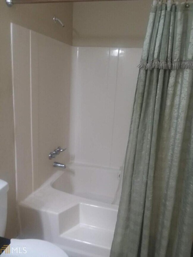 Building Photo - 2928 Ashly Brooke Ct