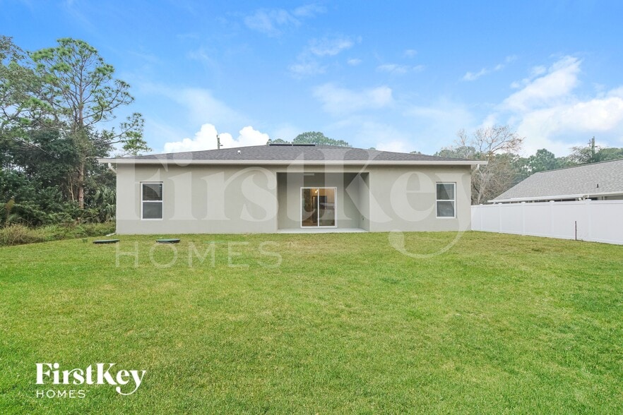 Building Photo - 717 Garvey Rd