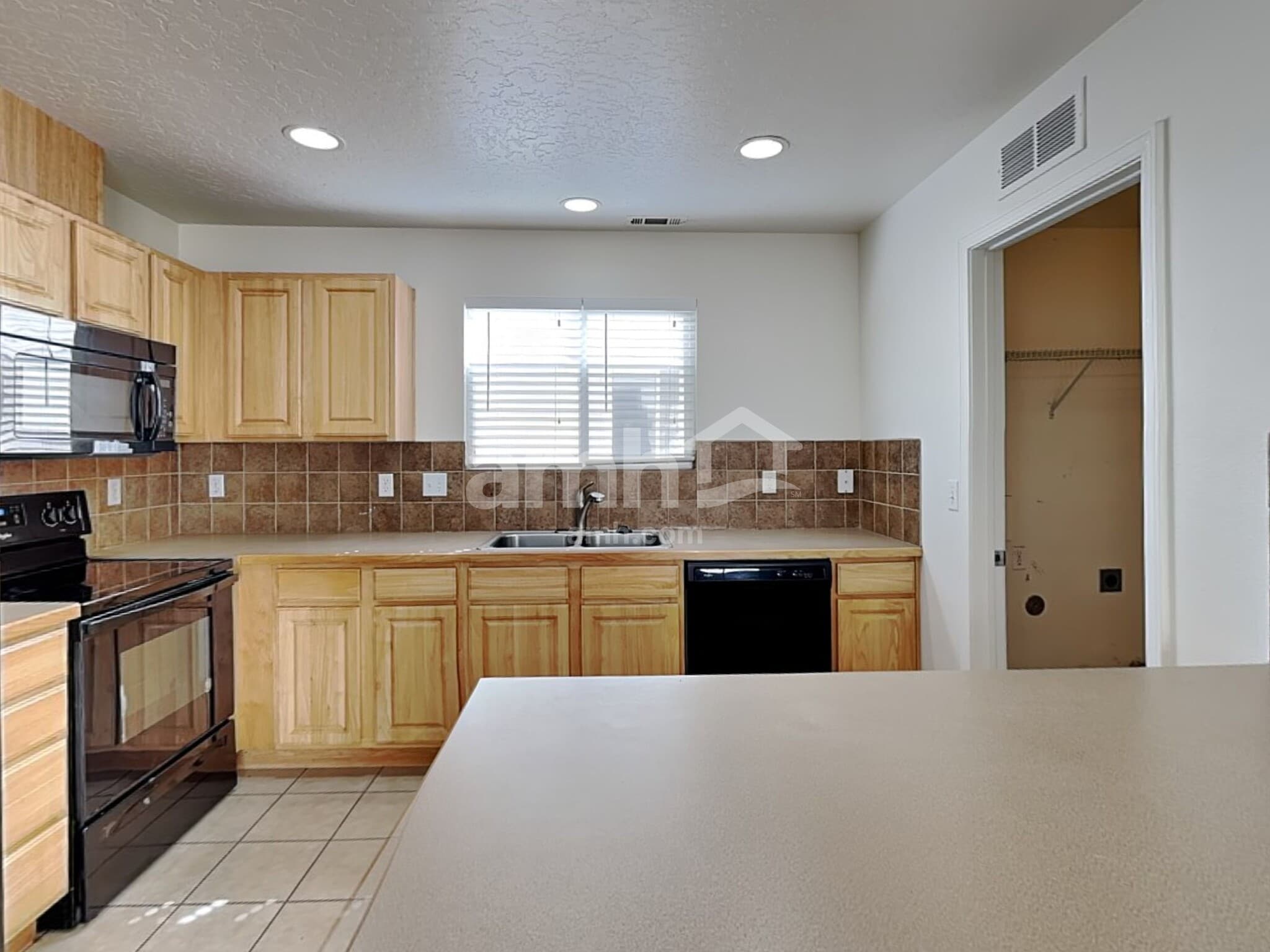 Building Photo - 9707 W Brogan Dr