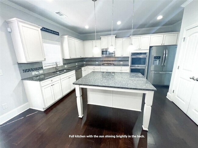 Building Photo - 4030 Tobiano Trl