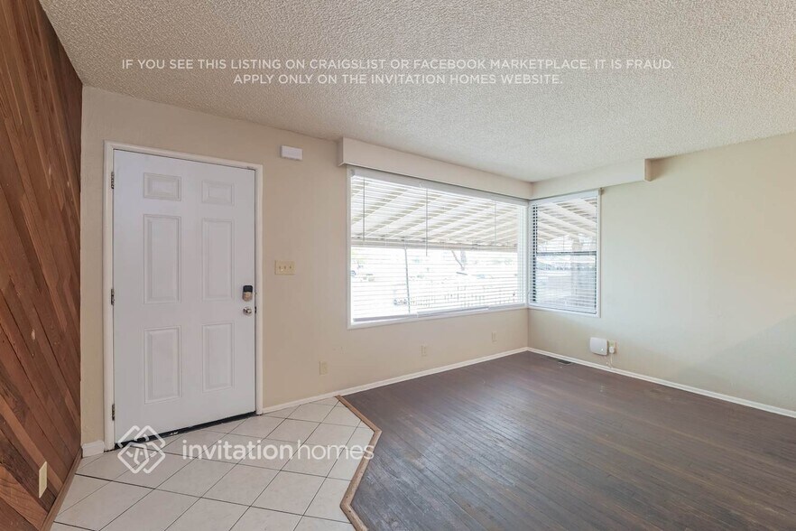 Building Photo - 1200 W 10th St