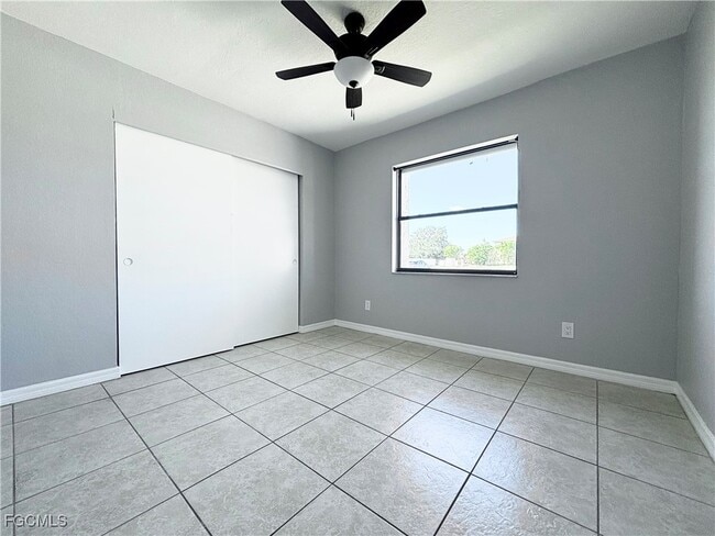 Building Photo - 4135 SW 7th Pl