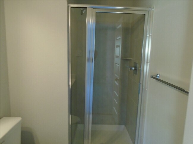 Building Photo - 2215 Emerald Diamond Ct