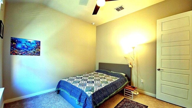 Building Photo - 8001 Silhouette St