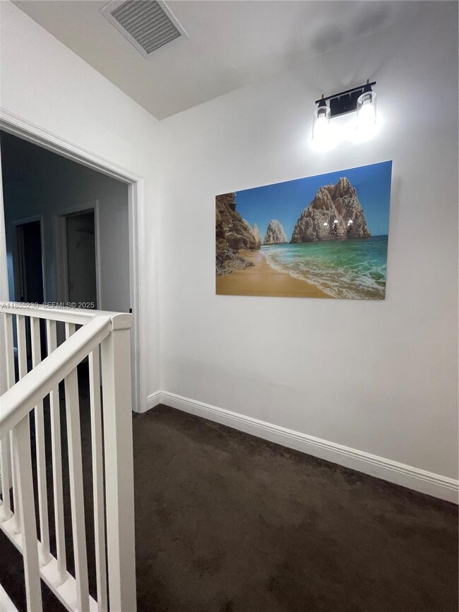 Building Photo - 3450 NW 17th Terrace