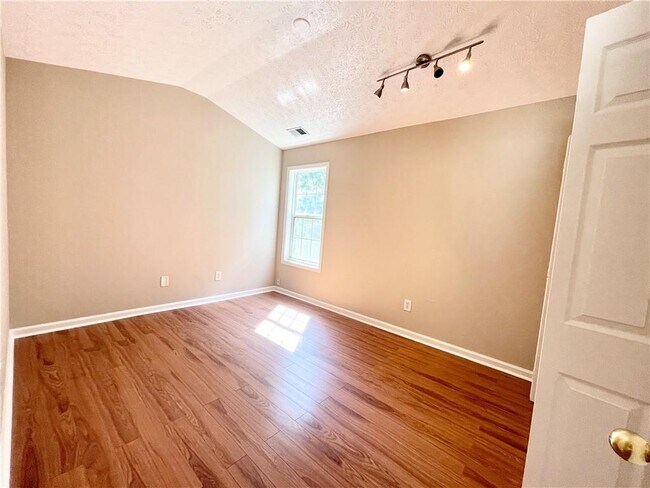 Building Photo - 3543 Butler Springs Trace