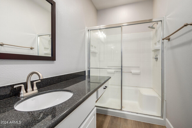 Building Photo - 11375 E Sahuaro Dr