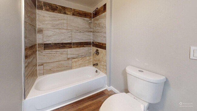 Building Photo - 3200 W 94th St