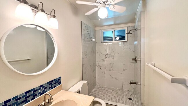 Building Photo - AVAILABLE NOW! 3 BED/2 BATH HOME IN KAILUA W/2 CAR CARPORT, YARD, POOL AND CLOSE TO BEACH!!