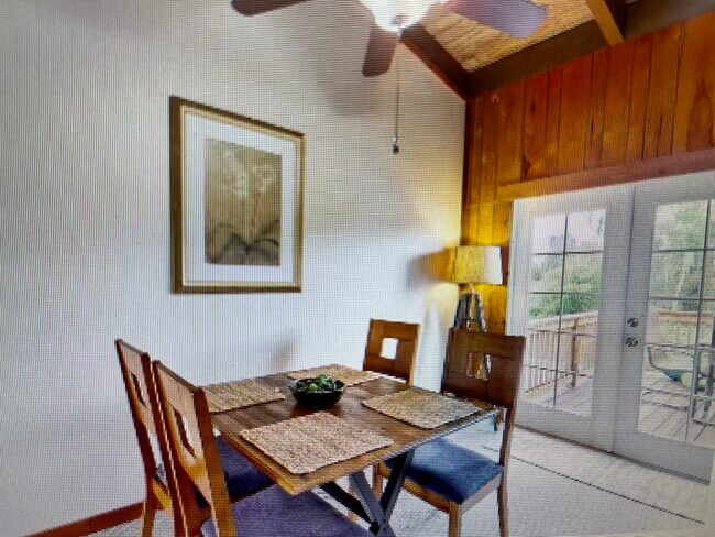 Building Photo - 6410 Lincoln Rd