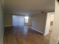 Building Photo - 27311 Camp Plenty Rd