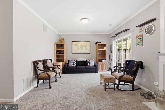 Building Photo - 20746 Shoreline Terrace