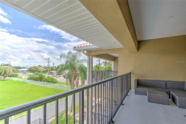 Building Photo - 300 Capri Blvd