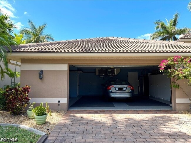 Building Photo - 15100 Whimbrel Ct